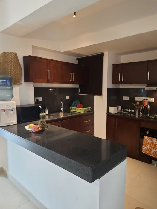 SHORT LET- APARTMENT. MOUNT LAVANIA 