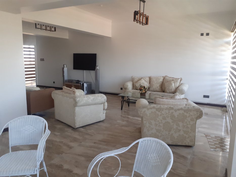 Flower Court. Ward place Colombo 7