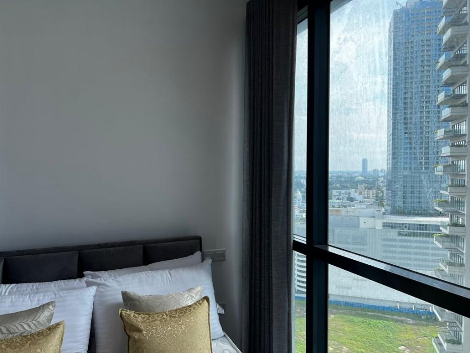 Capital Twin Peaks- Short Let- 02 bedrooms ( SPR 006 )