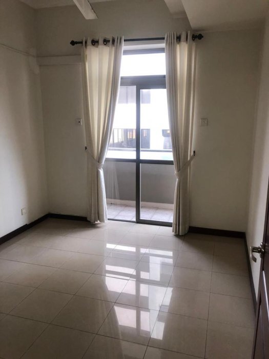 Bargain- Capitol residence Colombo 7- 03 bedrooms 