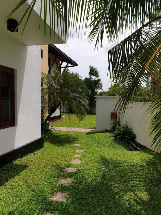 Rajagiriya luxury House for rent 
