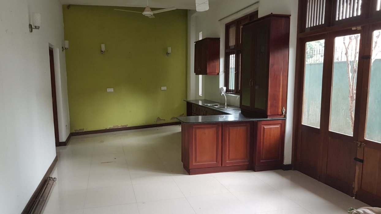 House Battaramulla Pelawatta 