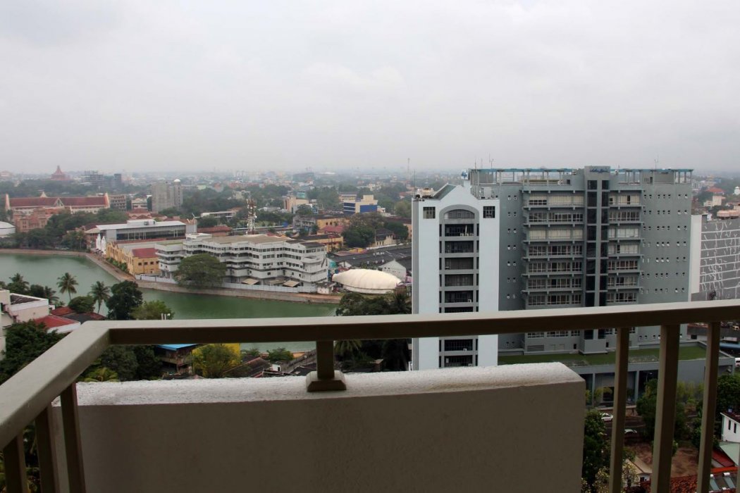 Luxury on 320 apartment 