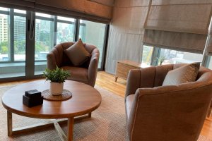 Luna Tower.  Colombo 2